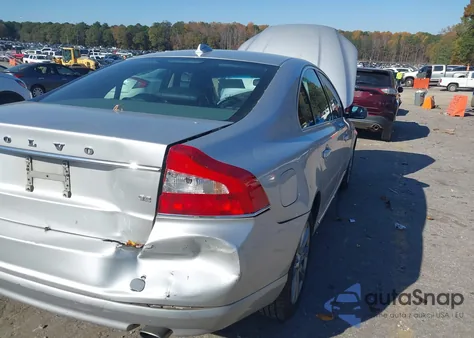2010 Volvo S80 3.2 from USA, damaged, VIN YV1982AS0A1114193
